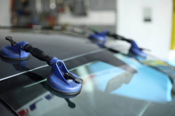 Auto Glass Repair San Gabriel CA - Offers Quality Windshield Repair and Replacement Services
